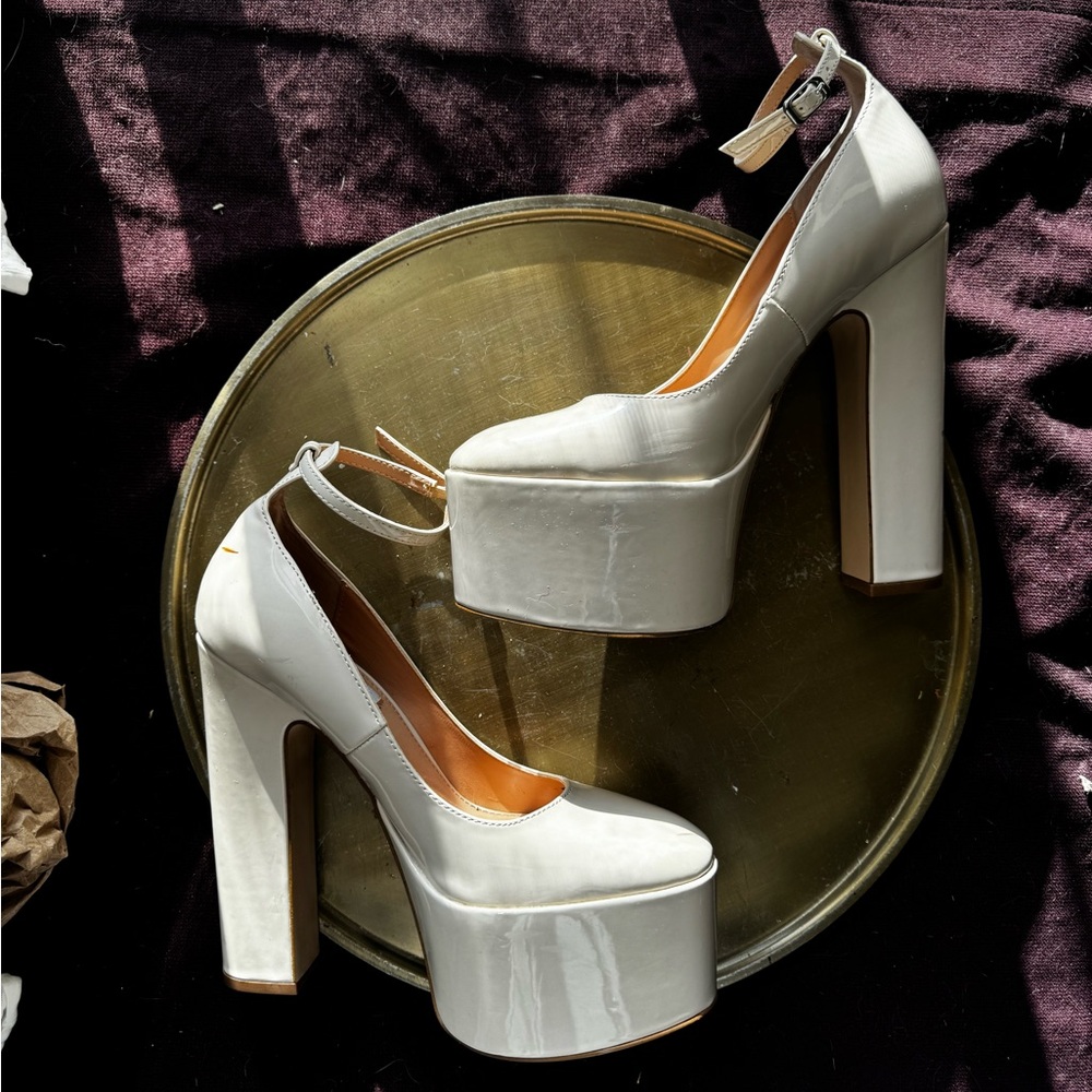 Steve Madden Skyrise Platform Pump Women's